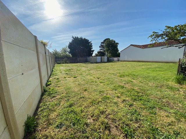 TERRAIN 360 m² proche des commerces