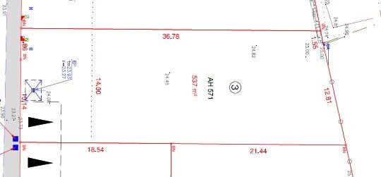 Terrain viabilisé de 537 m2 à Brem sur Mer
