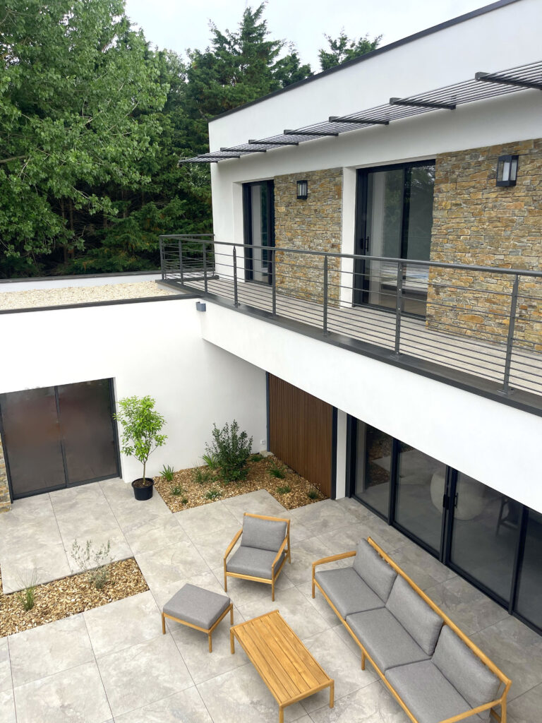 Atelier Pool House Terrasse Ossature Bois Matériaux Haut Gamme Architecture Contemporaine Vrignon