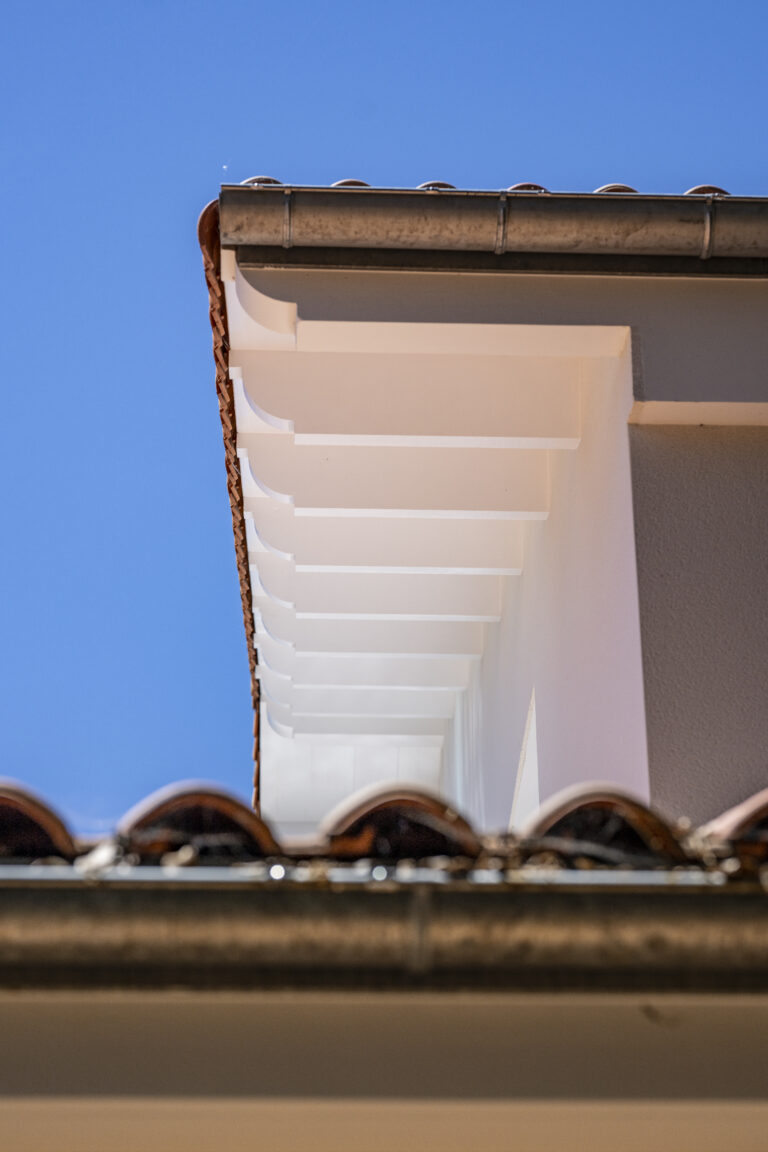 Villa de 315 m², 4 chambres, 1 suite et son grand garage