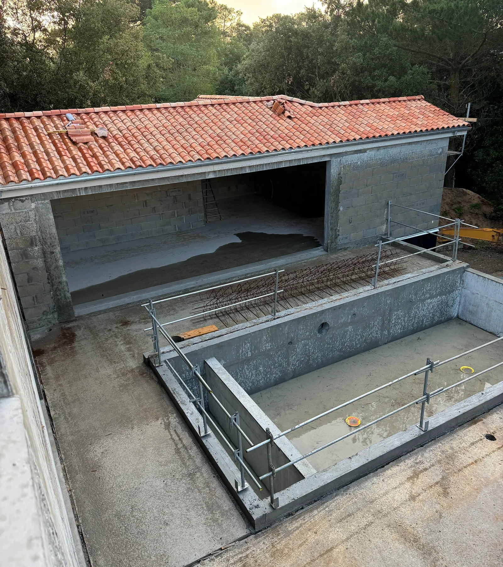 construction piscine-béton
